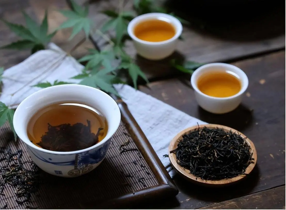 茶叶品牌战略定位案例分享：大雾腾云